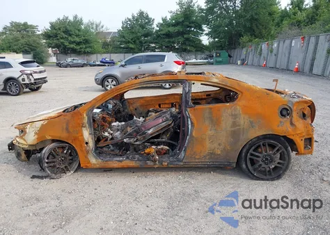 2005 Scion Tc из США, поврежденный, VIN JTKDE167150027348